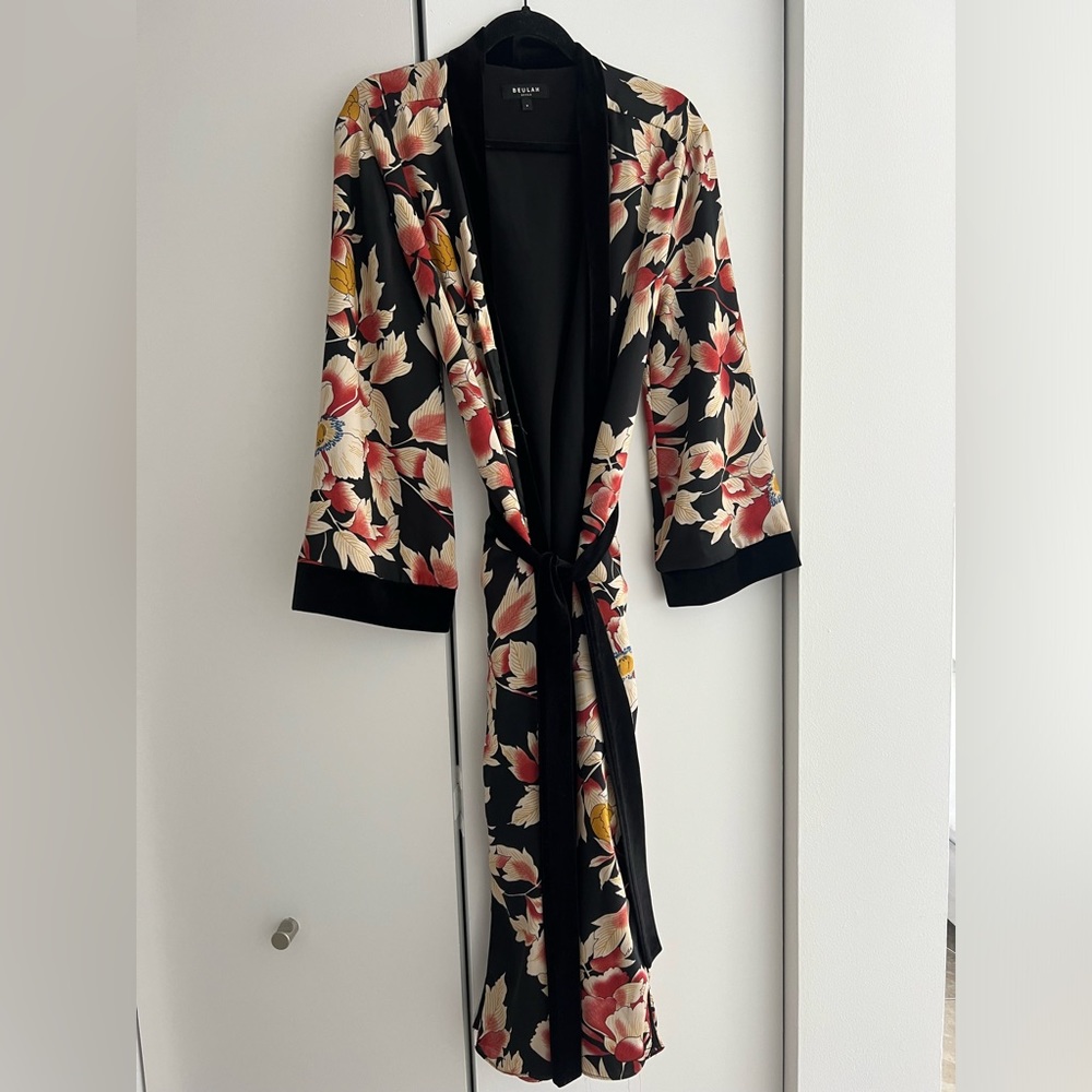 Floral Kimono With Velvet Trim